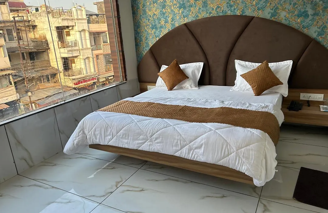 Hotel Shivay-1