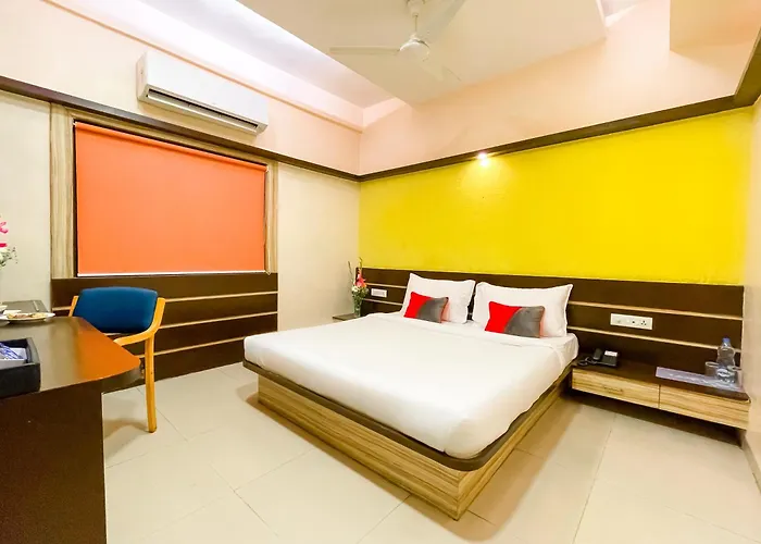 Golden TreatAirport Hotel